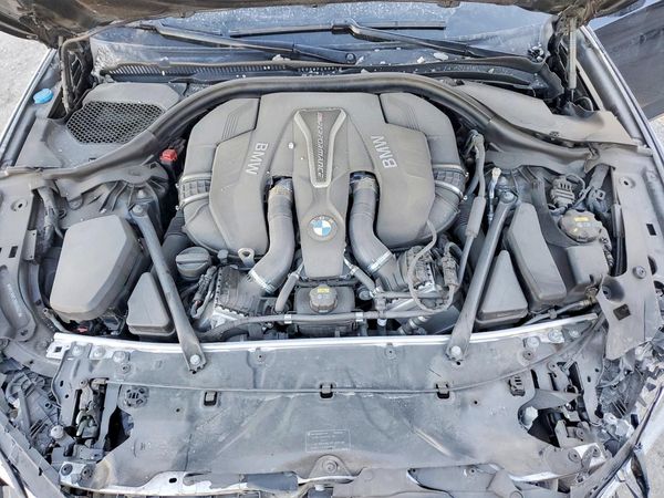 2019 BMW M550XI