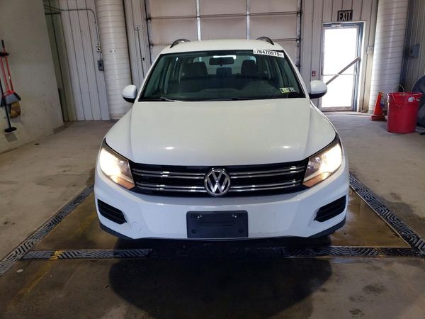 2017 VOLKSWAGEN TIGUAN