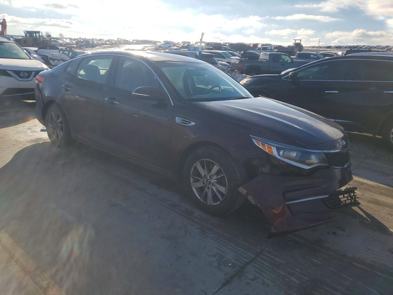 2016 KIA OPTIMA GL