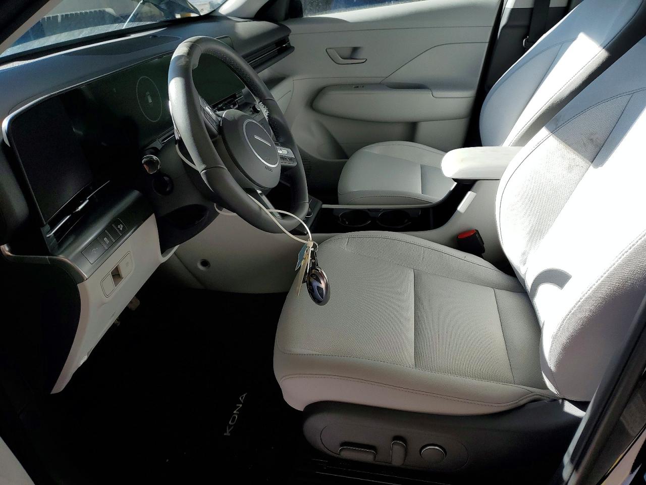 2025 HYUNDAI KONA SEL Convenience