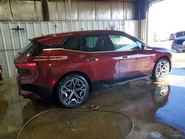 2024 BMW IX xDrive50