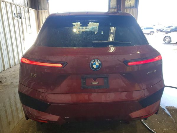 2024 BMW IX xDrive50