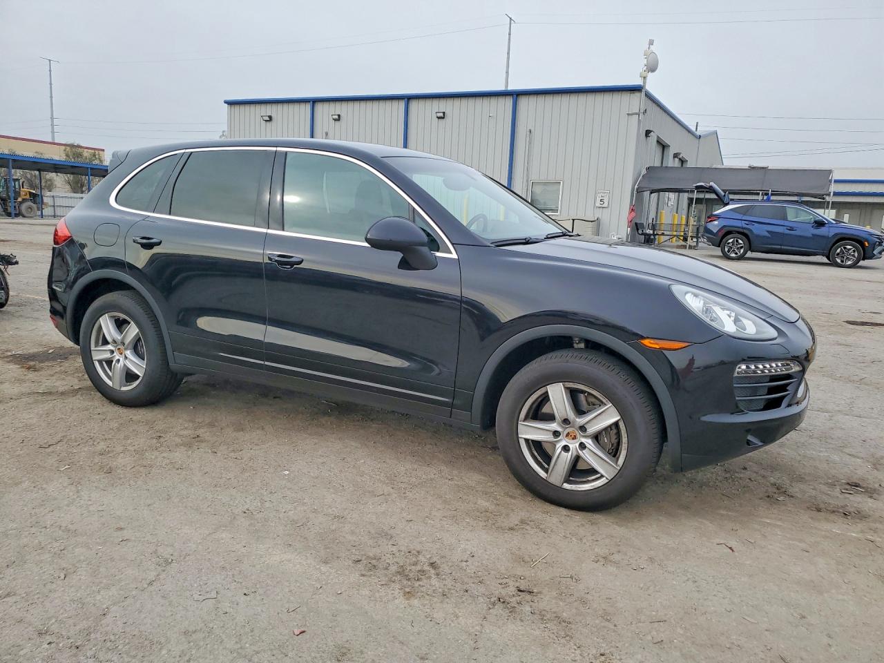 2014 PORSCHE CAYENNE