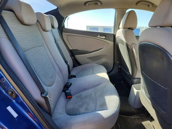 2017 HYUNDAI ACCENT SE Base