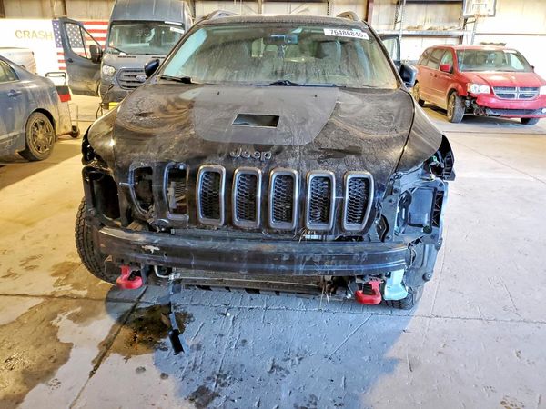 2018 JEEP CHEROKEE TRAILHAWK 4X4