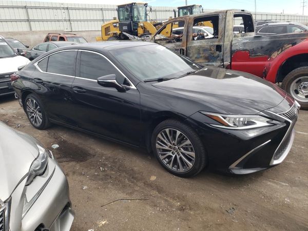 2021 LEXUS ES