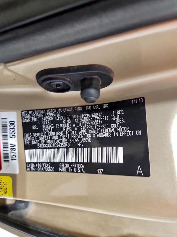 2014 TOYOTA SIENNA