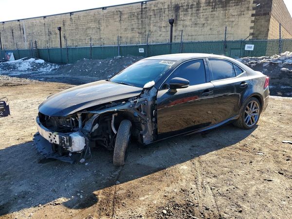 2017 LEXUS IS