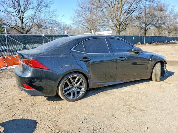 2017 LEXUS IS