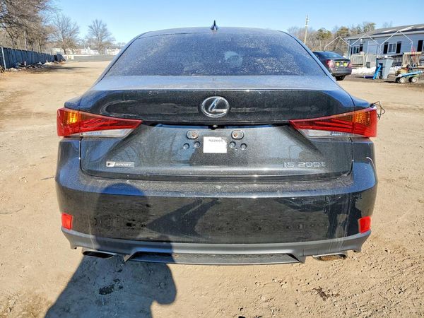 2017 LEXUS IS