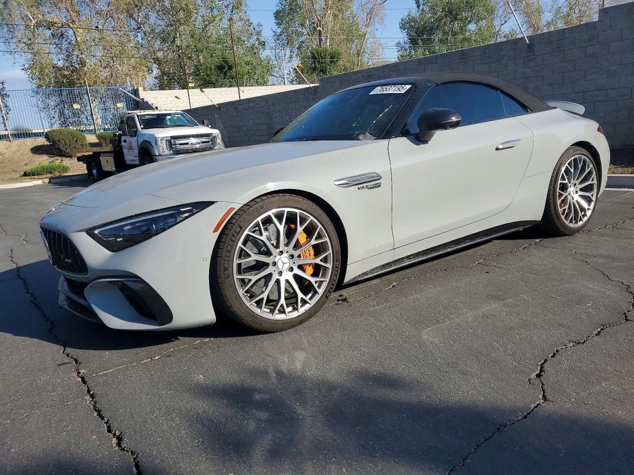 2022 MERCEDES-BENZ SL AMG SL63 — Front 3/4