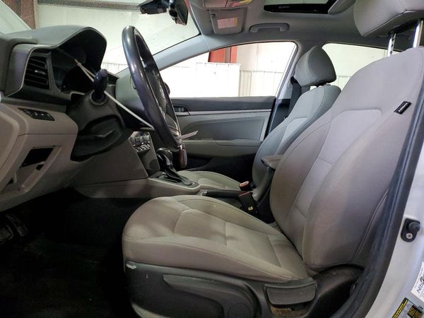 2019 HYUNDAI ELANTRA