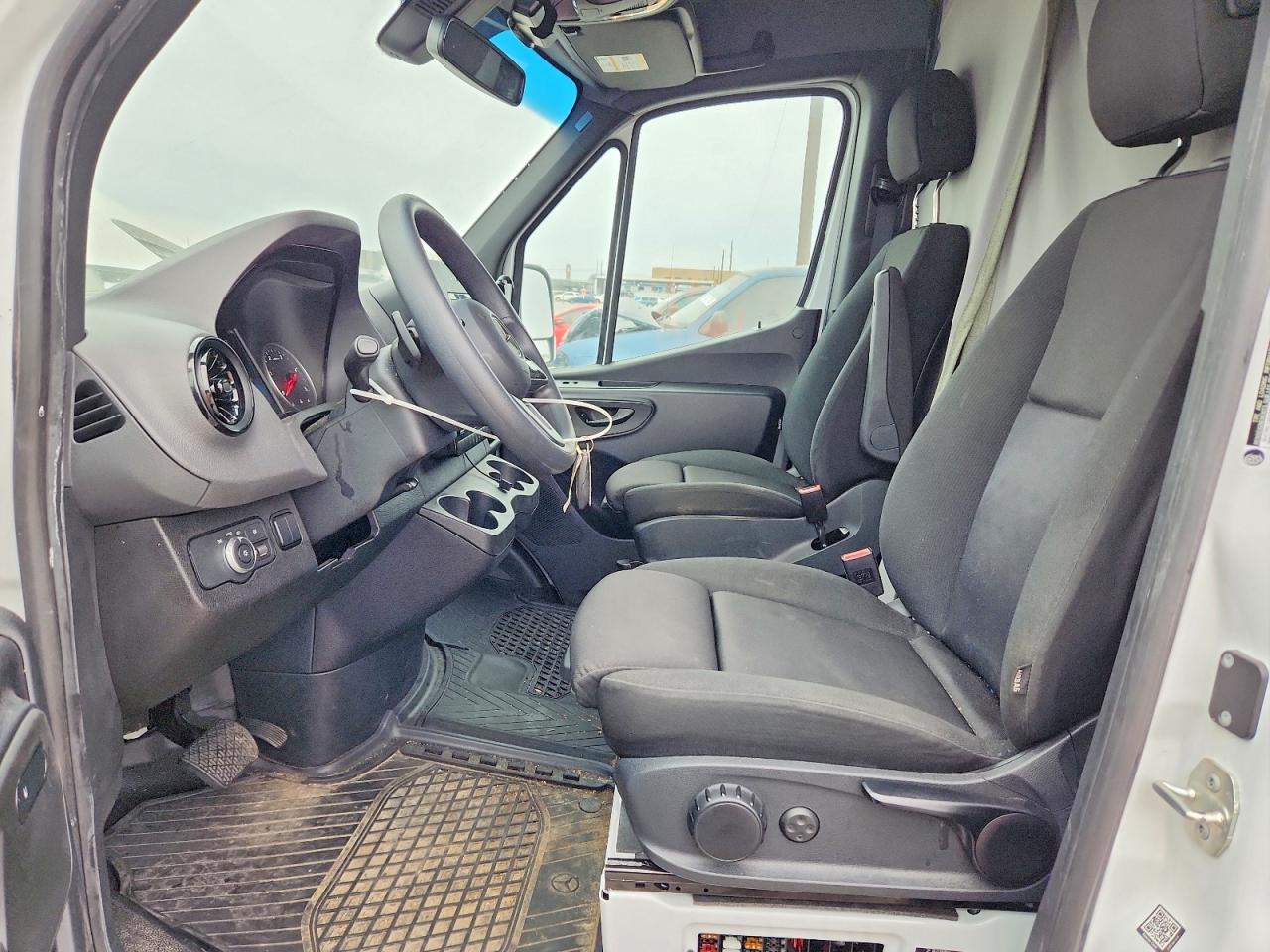 2024 MERCEDES-BENZ SPRINTER 2500 907 (VS30)