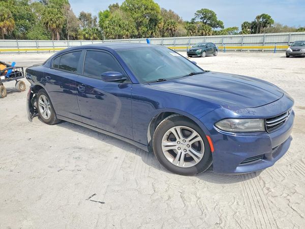 2016 DODGE CHARGER SE