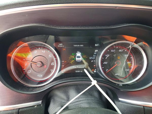 2016 DODGE CHARGER SE