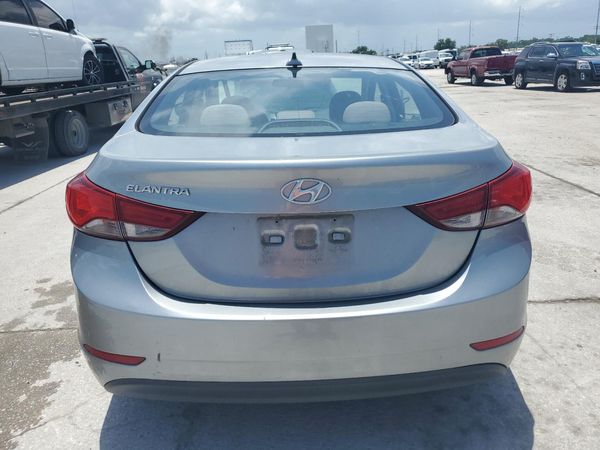 2016 HYUNDAI ELANTRA