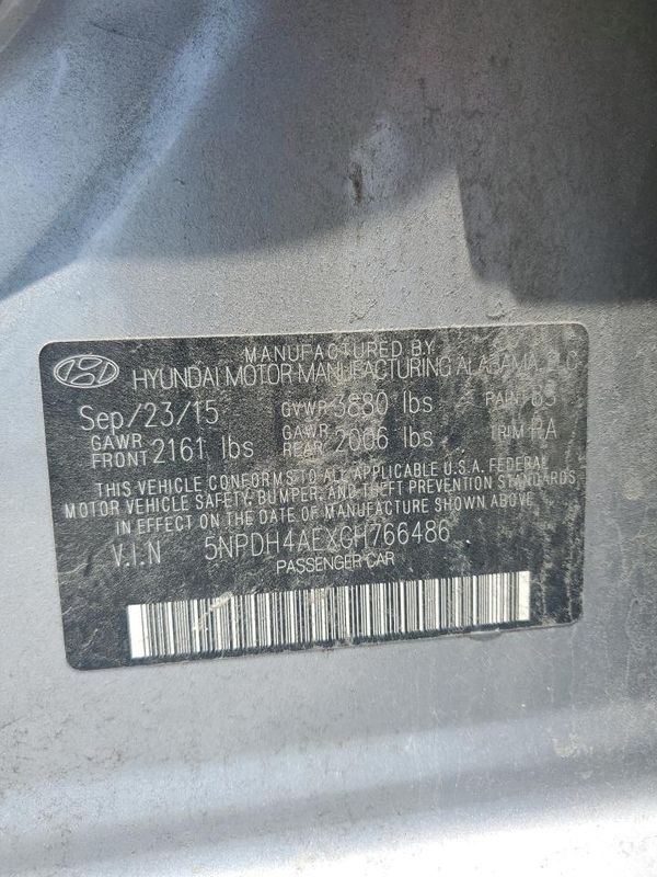 2016 HYUNDAI ELANTRA