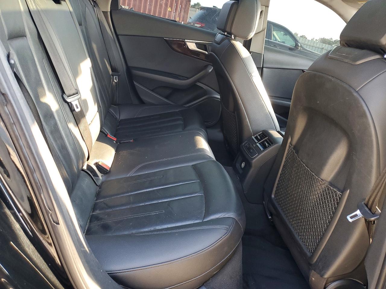 2019 AUDI A4 Premium, Titanium