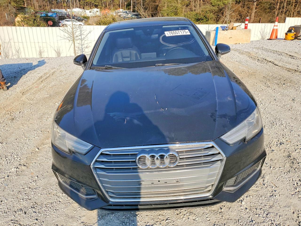 2019 AUDI A4 Premium, Titanium
