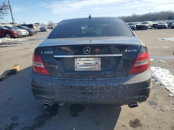 2012 MERCEDES-BENZ C