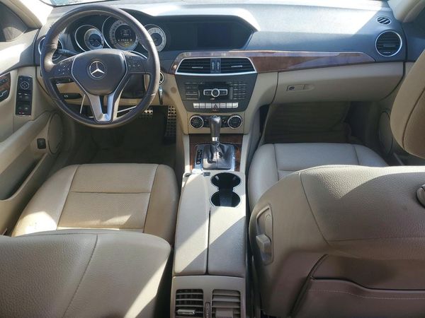 2012 MERCEDES-BENZ C