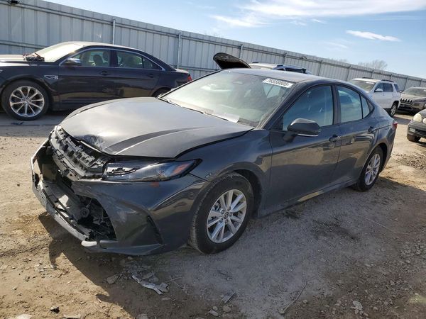 2026 TOYOTA CAMRY