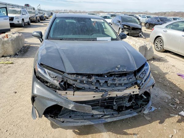 2026 TOYOTA CAMRY