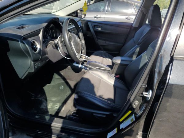 2019 TOYOTA COROLLA