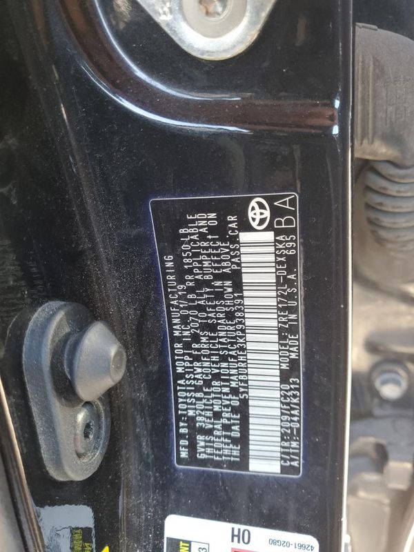 2019 TOYOTA COROLLA