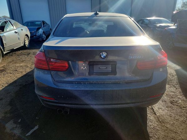 2012 BMW 328