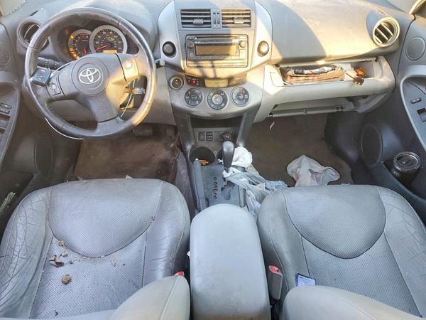 2012 TOYOTA RAV4 High