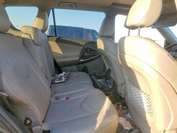 2012 TOYOTA RAV4 High