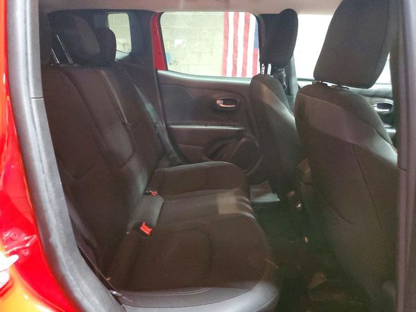 2022 JEEP RENEGADE Latitude, Longitude