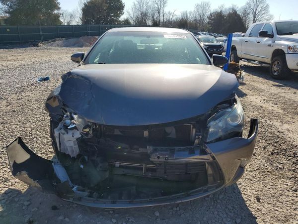 2015 TOYOTA CAMRY