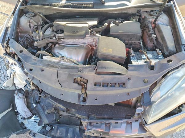 2015 TOYOTA CAMRY