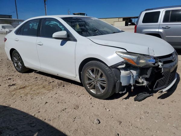 2017 TOYOTA CAMRY