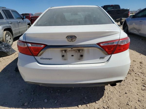 2017 TOYOTA CAMRY