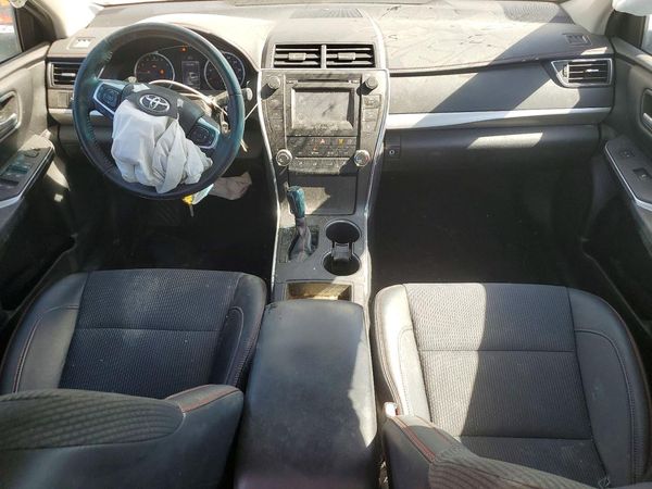 2017 TOYOTA CAMRY