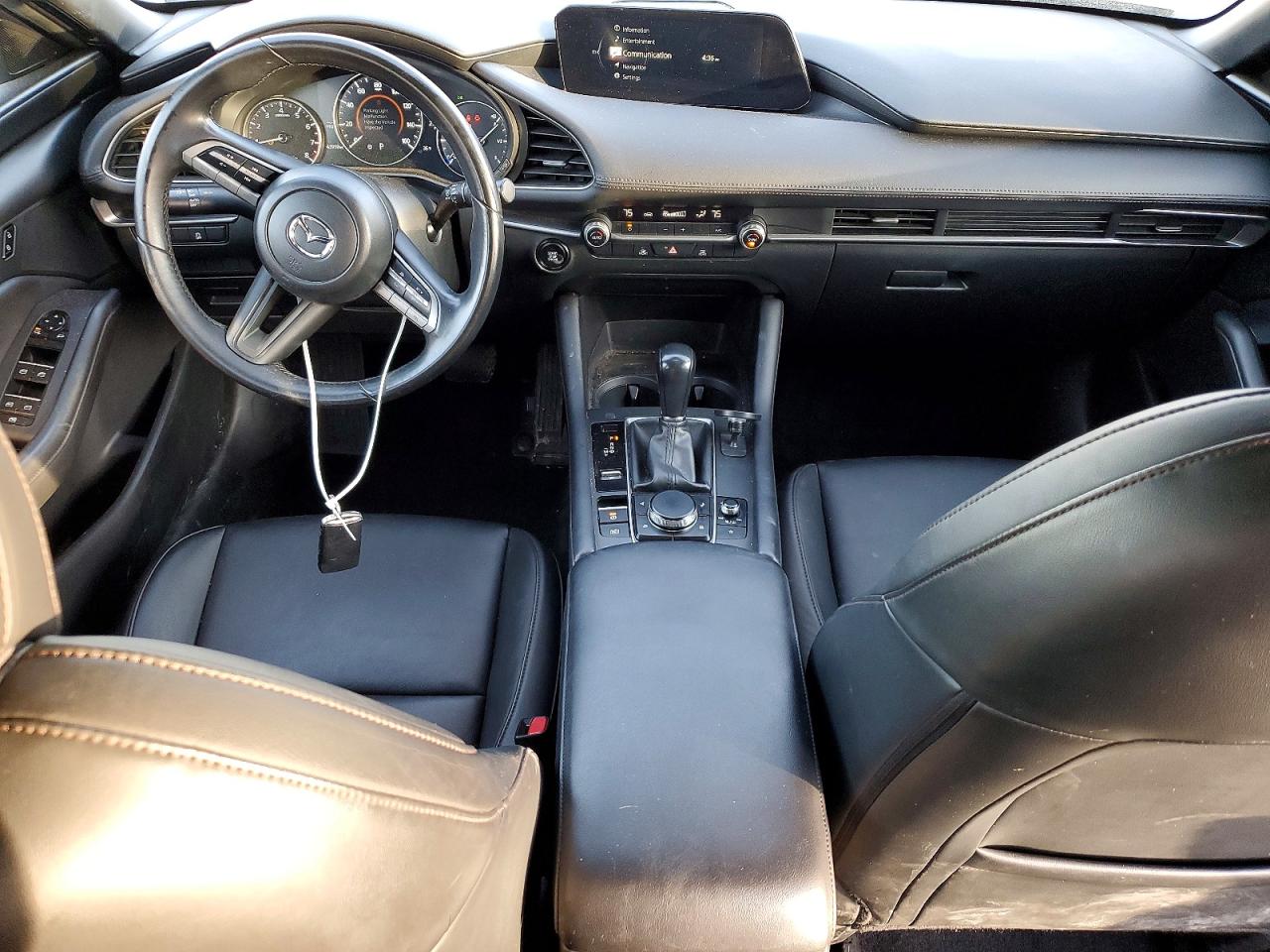 2022 MAZDA 3 Select Package