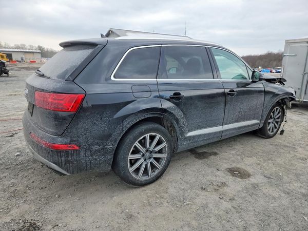 2019 AUDI Q7 quattro Prestige