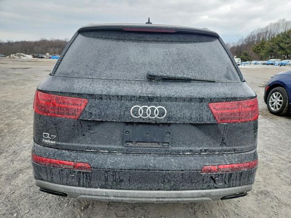 2019 AUDI Q7 quattro Prestige