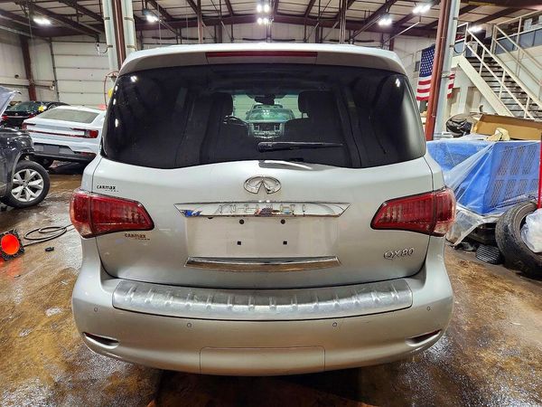 2017 INFINITI QX80