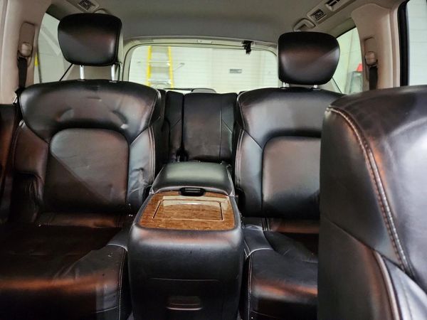2017 INFINITI QX80