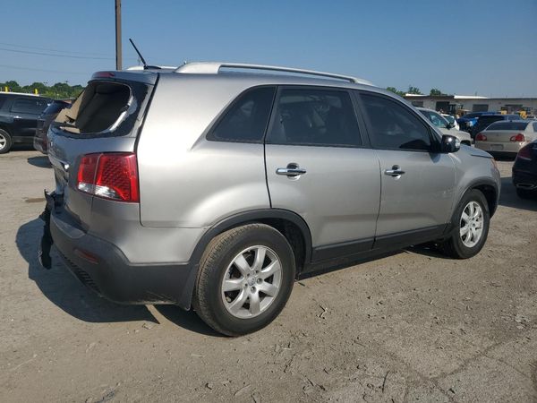 2013 KIA SORENTO