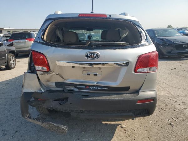 2013 KIA SORENTO
