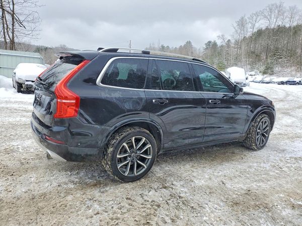 2018 VOLVO XC90