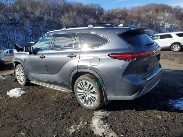 2023 TOYOTA HIGHLANDER