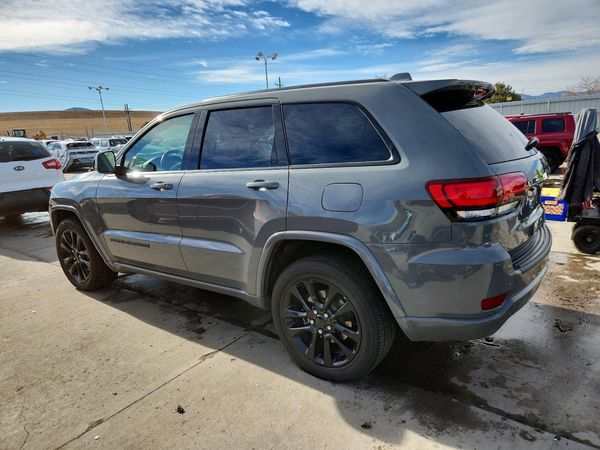 2021 JEEP GRAND CHEROKEE LAREDO 4X2