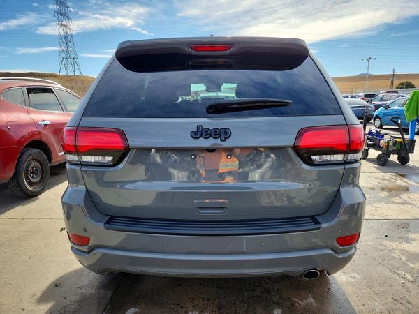 2021 JEEP GRAND CHEROKEE LAREDO 4X2