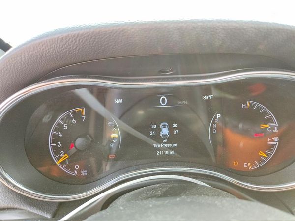 2021 JEEP GRAND CHEROKEE LAREDO 4X2